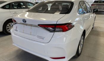 
										Toyota Corolla كامل									