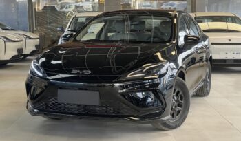 BYD Seal 05 DM-i Plug-in Hybrid 2025