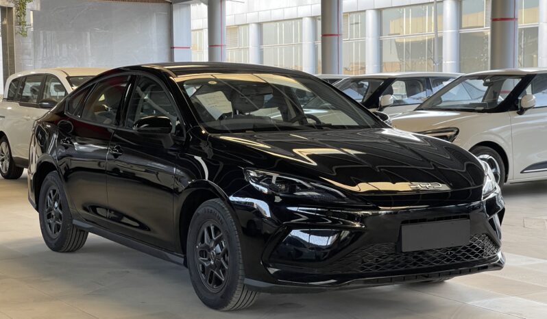 
								BYD Seal 05 DM-i Plug-in Hybrid 2025 كامل									