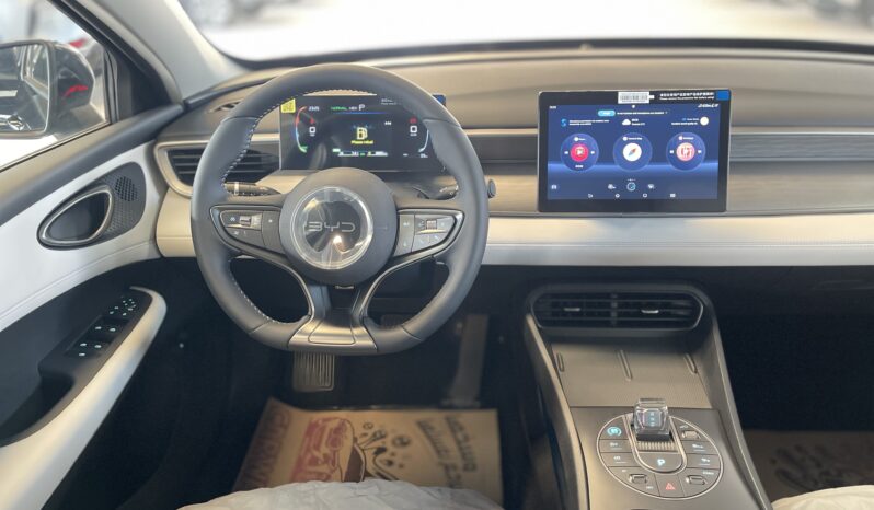 
								BYD Seal 05 DM-i Plug-in Hybrid 2025 كامل									
