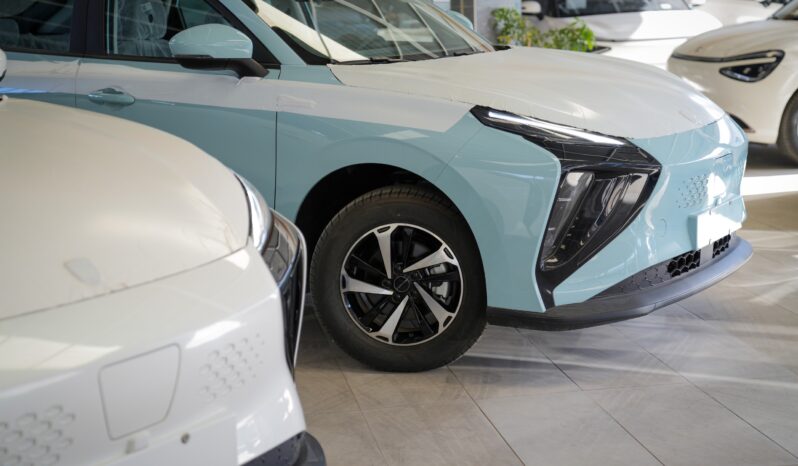 
								dongfeng friday 2023 EV كامل									