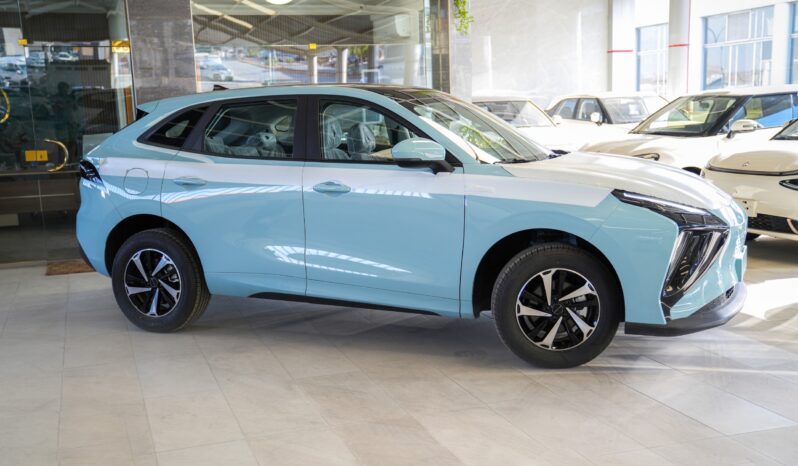 
								dongfeng friday 2023 EV كامل									