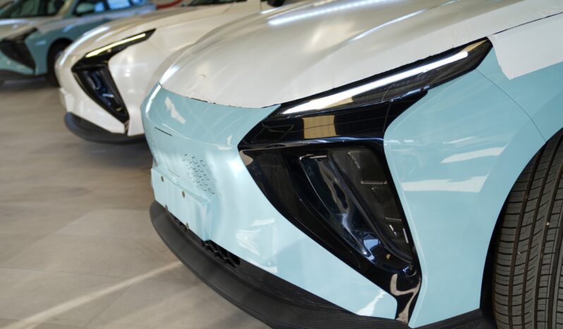 
								dongfeng friday 2023 EV كامل									