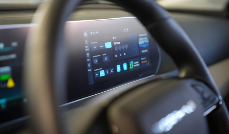 
								dongfeng friday 2023 EV كامل									